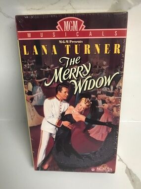 The Merry Widow VHS Vintage Video Movie 1952 NIB